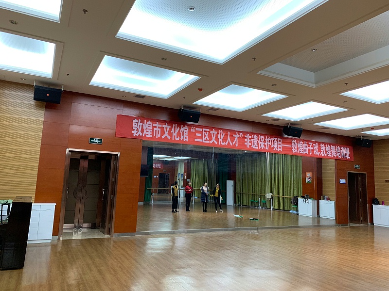 水蜜桃黄色视频工程的施工技術的特點
