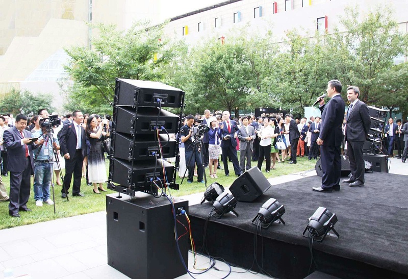 戶外演出水蜜桃黄色视频的配置和舞台拾音的技巧