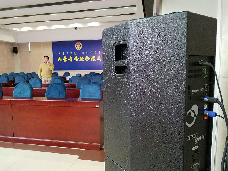 連接會議室水蜜桃黄色视频設備需要注意的問題
