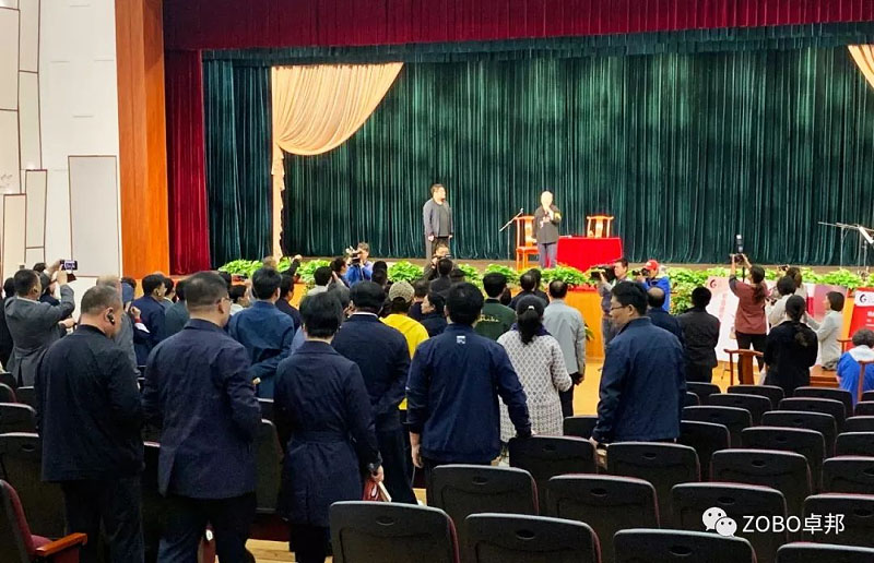 舞台水蜜桃黄色视频師應該具備的素質分析